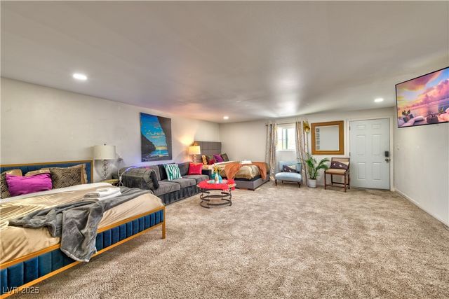 3784 Pama Lane, Las Vegas, NV 89120