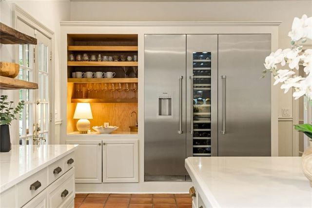 3955 Northside Drive NW, Atlanta, GA 30342