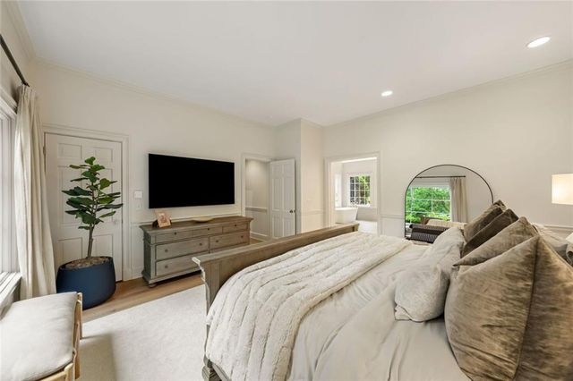 3955 Northside Drive NW, Atlanta, GA 30342
