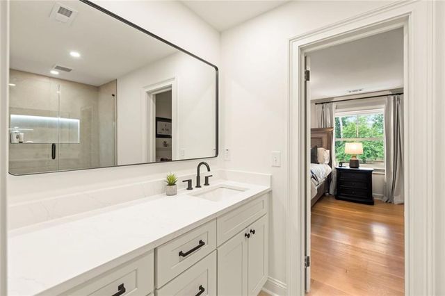 3955 Northside Drive NW, Atlanta, GA 30342