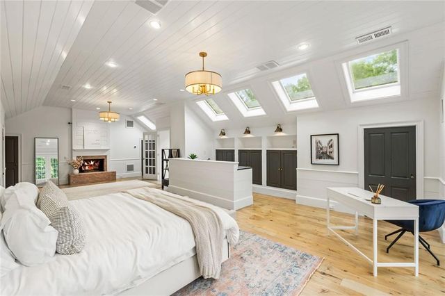 3955 Northside Drive NW, Atlanta, GA 30342