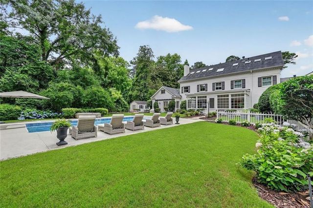 3955 Northside Drive NW, Atlanta, GA 30342