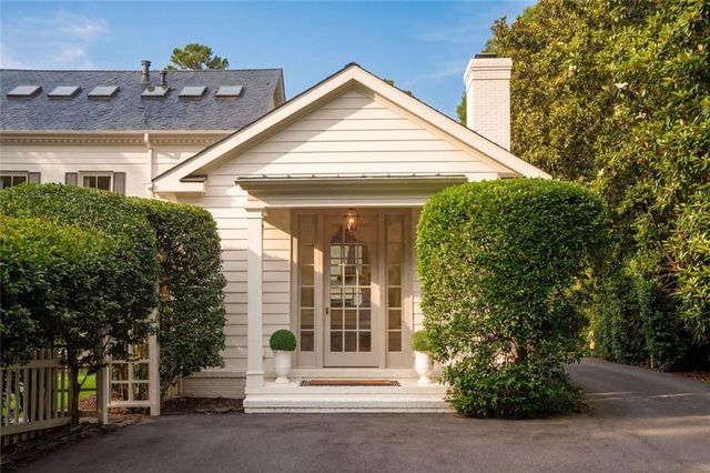 3955 Northside Drive NW, Atlanta, GA 30342