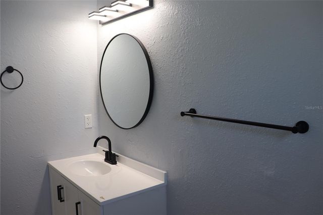 2215 ASHLAND BOULEVARD, Orlando, FL 32808