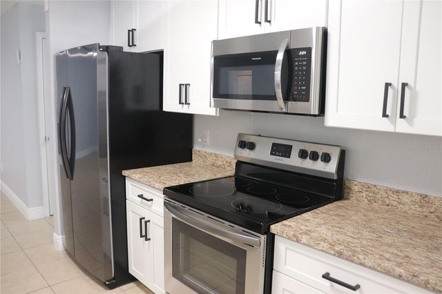 2215 ASHLAND BOULEVARD, Orlando, FL 32808