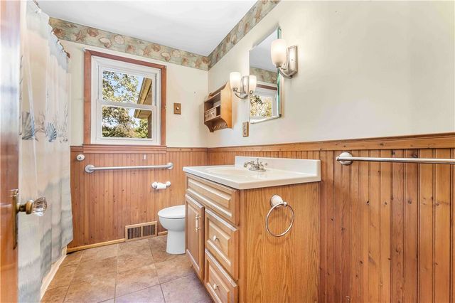 109 Eakin Dr, Brighton Twp, PA 15009