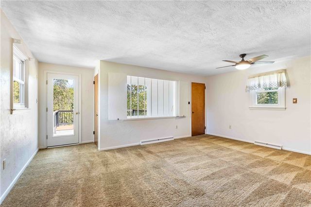 109 Eakin Dr, Brighton Twp, PA 15009