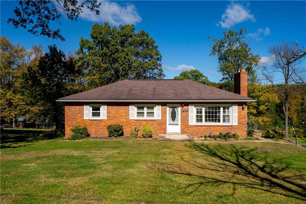 109 Eakin Dr, Brighton Twp, PA 15009