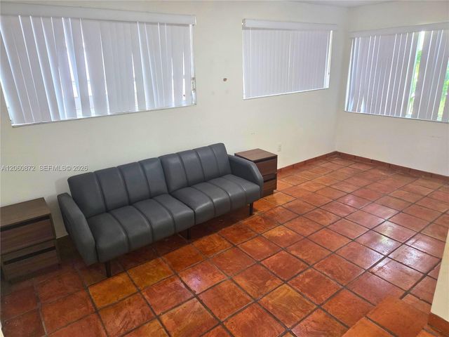 2724 SW 36th Ave, Miami, FL 33133