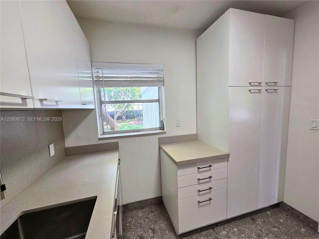 2724 SW 36th Ave, Miami, FL 33133