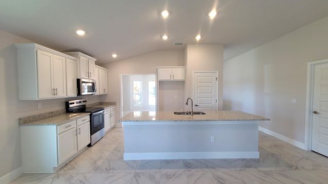 5739 Waterstone Boulevard, Fort Pierce, FL 34951