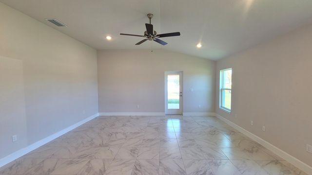 5739 Waterstone Boulevard, Fort Pierce, FL 34951