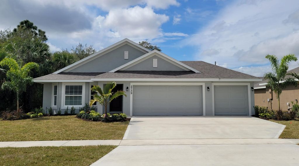 5739 Waterstone Boulevard, Fort Pierce, FL 34951