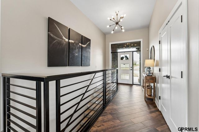 22321 Ponderosa Road, Gretna, NE 68028