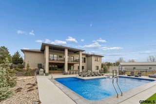 22321 Ponderosa Road, Gretna, NE 68028