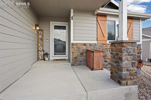 1216 Night Blue Circle, Monument, CO 80132