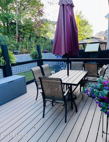 7819 Elkton Lane, Powell, TN 37849