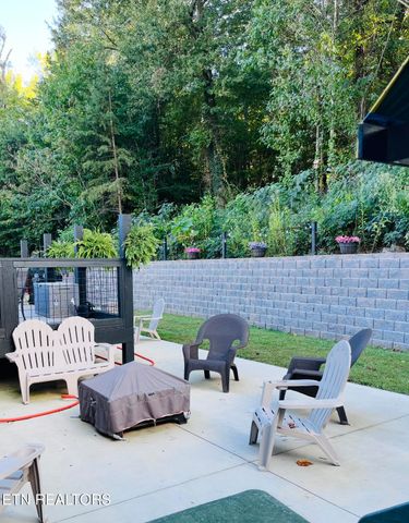 7819 Elkton Lane, Powell, TN 37849