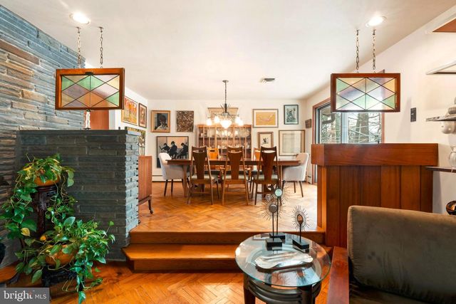 68 PILGRIM LN, Drexel Hill, PA 19026