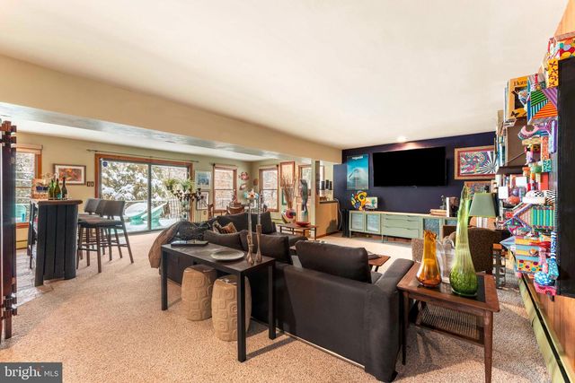 68 PILGRIM LN, Drexel Hill, PA 19026