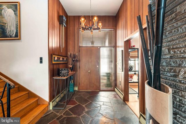 68 PILGRIM LN, Drexel Hill, PA 19026