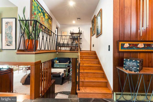 68 PILGRIM LN, Drexel Hill, PA 19026