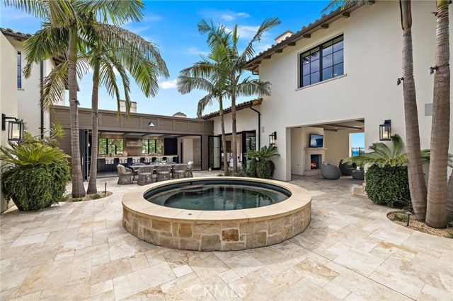 2 Water Port, Newport Coast, CA 92657