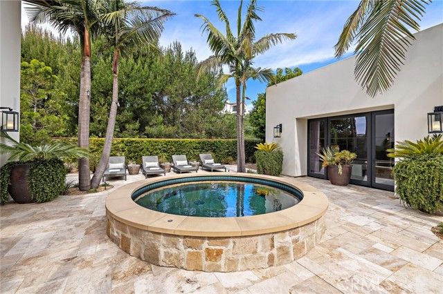 2 Water Port, Newport Coast, CA 92657