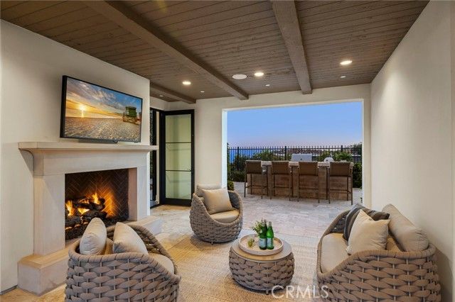 2 Water Port, Newport Coast, CA 92657