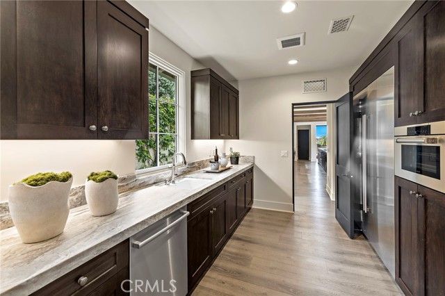 2 Water Port, Newport Coast, CA 92657