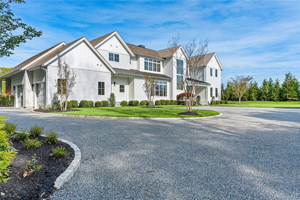 1449 Deerfield, Water Mill, NY 11976