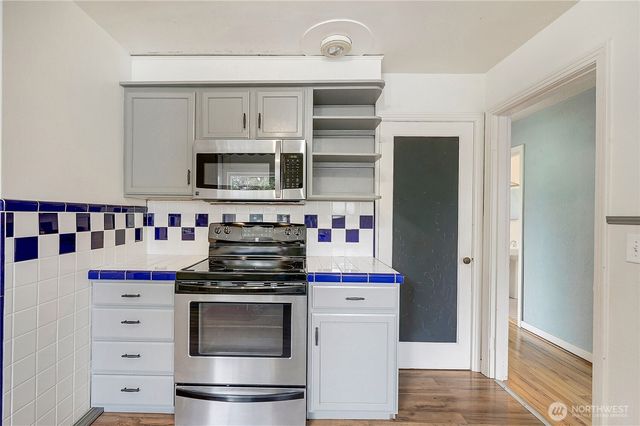 340 Pierce Street, Port Townsend, WA 98368