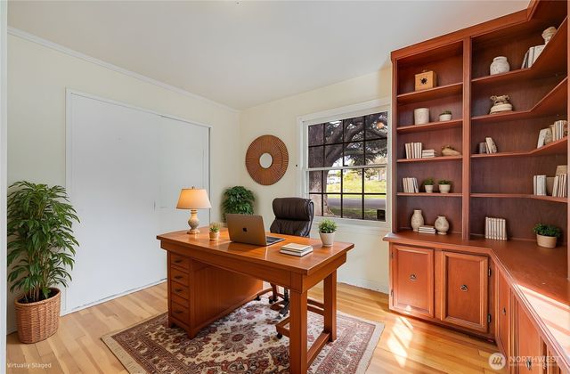 340 Pierce Street, Port Townsend, WA 98368