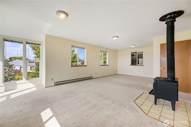 340 Pierce Street, Port Townsend, WA 98368