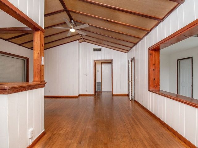2880 1st Road, Vero Beach, FL 32968