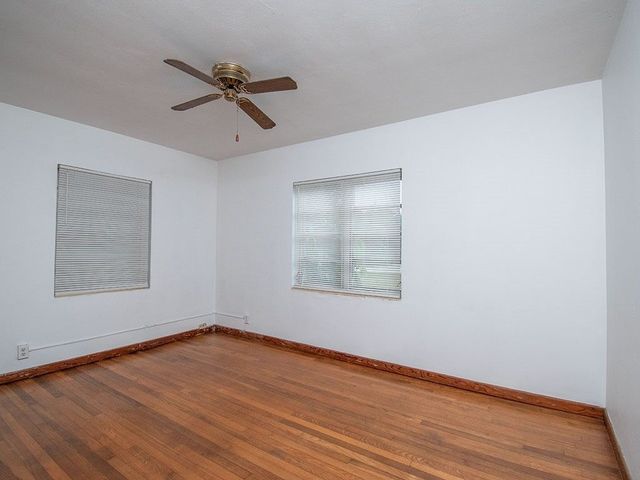 2880 1st Road, Vero Beach, FL 32968