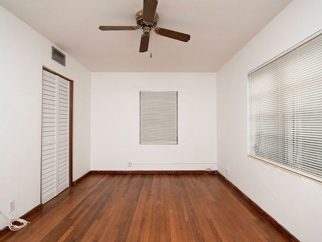 2880 1st Road, Vero Beach, FL 32968