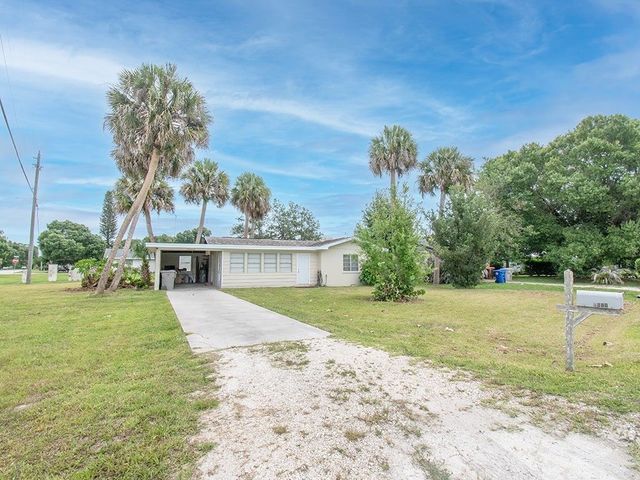 2880 1st Road, Vero Beach, FL 32968