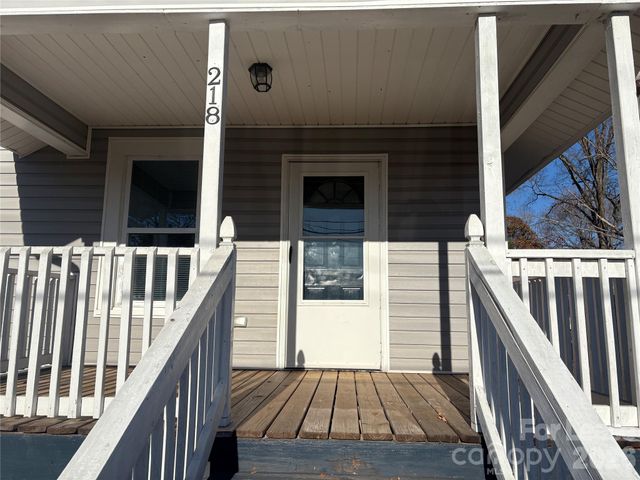 218 Odell Drive NW, Concord, NC 28025