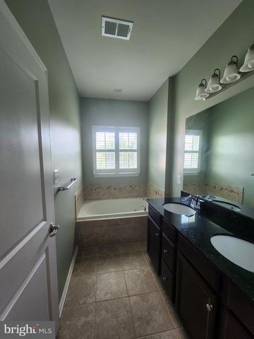 729 OLIVE WOOD LN, Baltimore, MD 21225