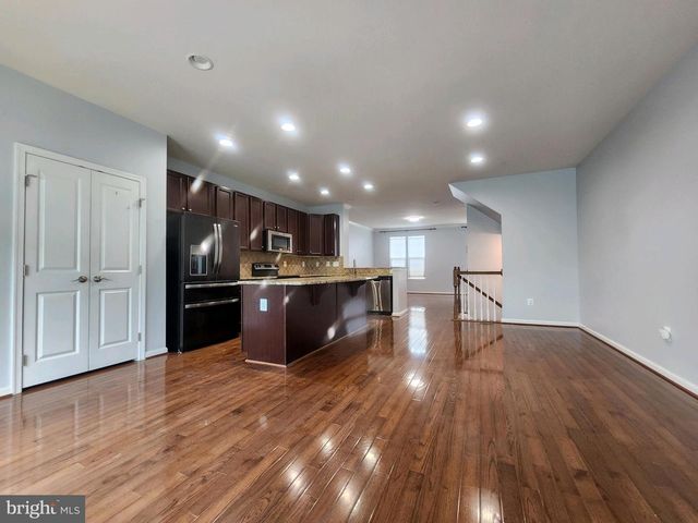 729 OLIVE WOOD LN, Baltimore, MD 21225