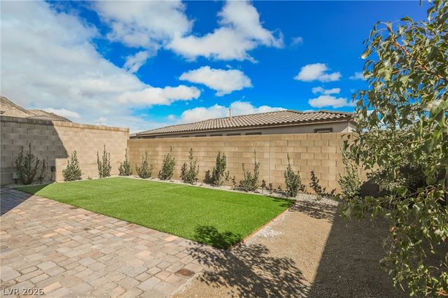 2368 Open Valley Street, Las Vegas, NV 89138