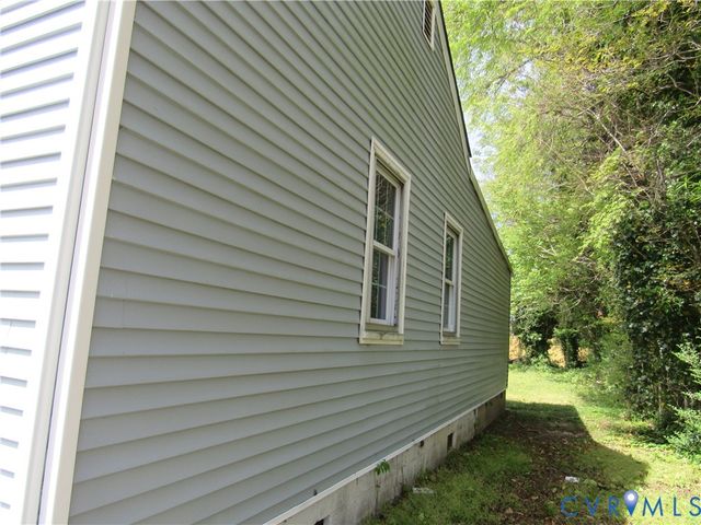 2023 Richmond Ave, Petersburg, VA 23803