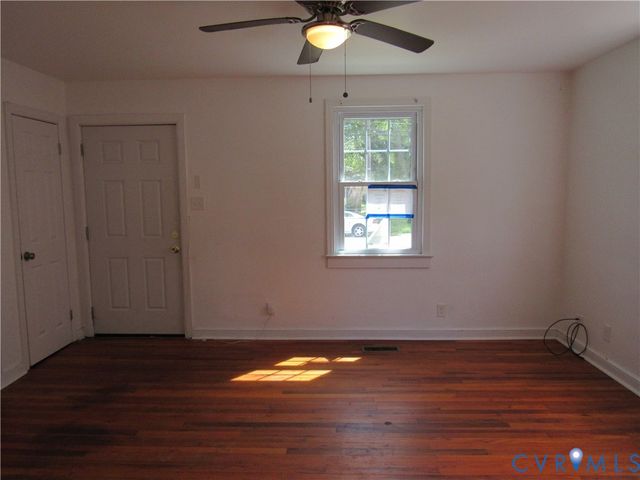 2023 Richmond Ave, Petersburg, VA 23803