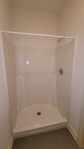 708 Florsheim Drive 106, Libertyville, IL 60048