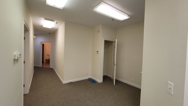 708 Florsheim Drive 106, Libertyville, IL 60048