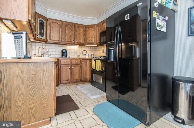12715 MEDFORD RD, Philadelphia, PA 19154