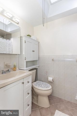 12715 MEDFORD RD, Philadelphia, PA 19154