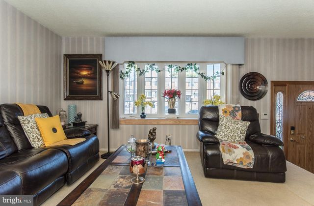 12715 MEDFORD RD, Philadelphia, PA 19154