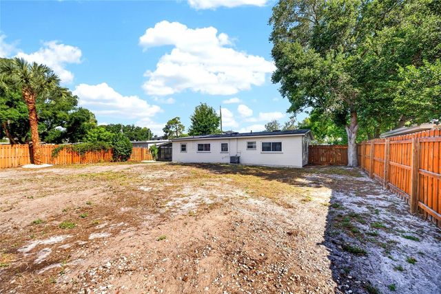 2922 W AVERILL AVENUE, Tampa, FL 33611
